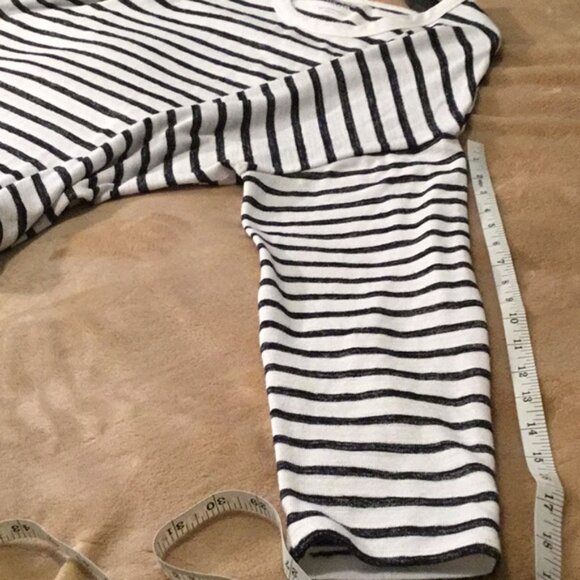 Striped Black and White Long Sleeve Top - Picture 4 of 7